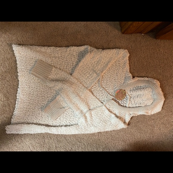 LAST ONE Cozy Nubby Knit hooded sweater - Picture 3 of 3